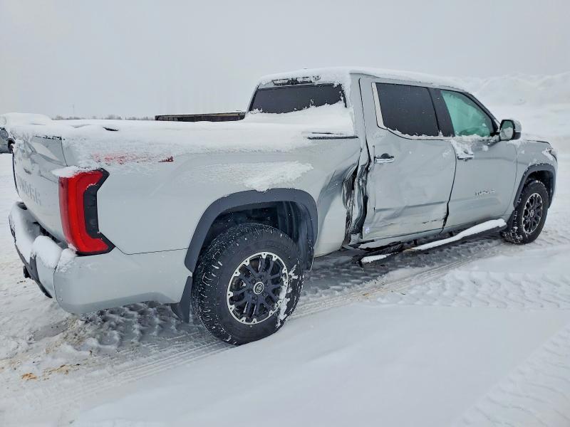 Photo 3 from auction – 2023 TOYOTA TUNDRA with VIN 5TFJA5EC3PX019127