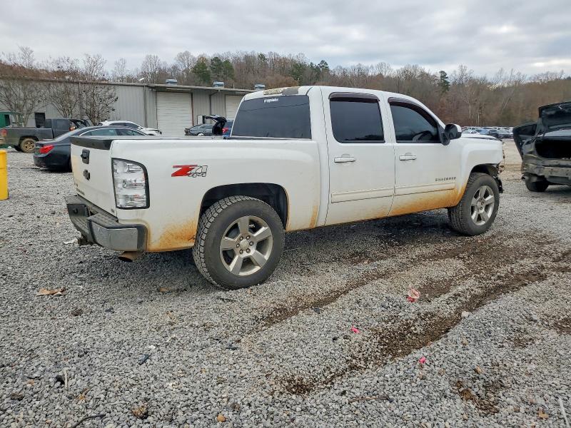 Photo 3 from auction – 2011 CHEVROLET SILVERADO with VIN 3GCPKTE31BG387413