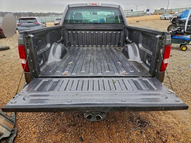 Photo 10 from auction – 2006 FORD F150 with VIN 1FTRF12226NA07151