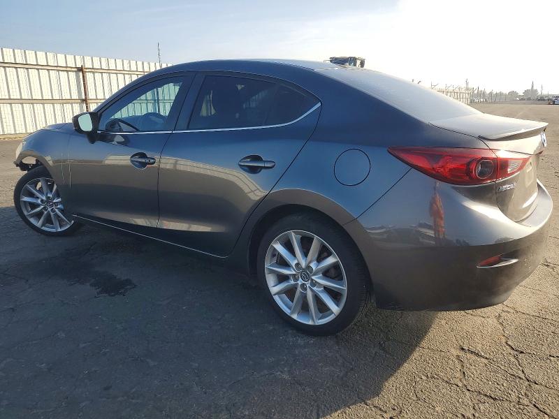 Photo 2 from auction – 2017 MAZDA 3 TOURING with VIN JM1BN1V74H1115454