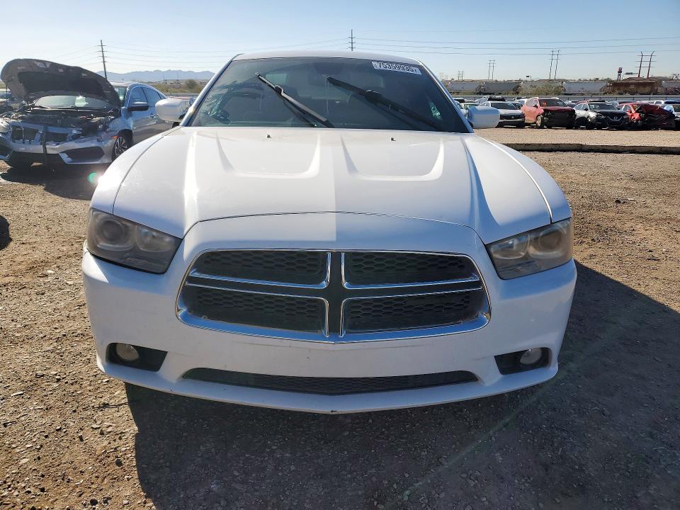 Photo 5 from auction – 2014 DODGE CHARGER with VIN 2C3CDXCT1EH332472