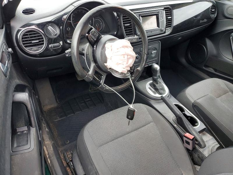 Photo 8 from auction – 2018 VOLKSWAGEN BEETLE S with VIN 3VWFD7AT4JM701362