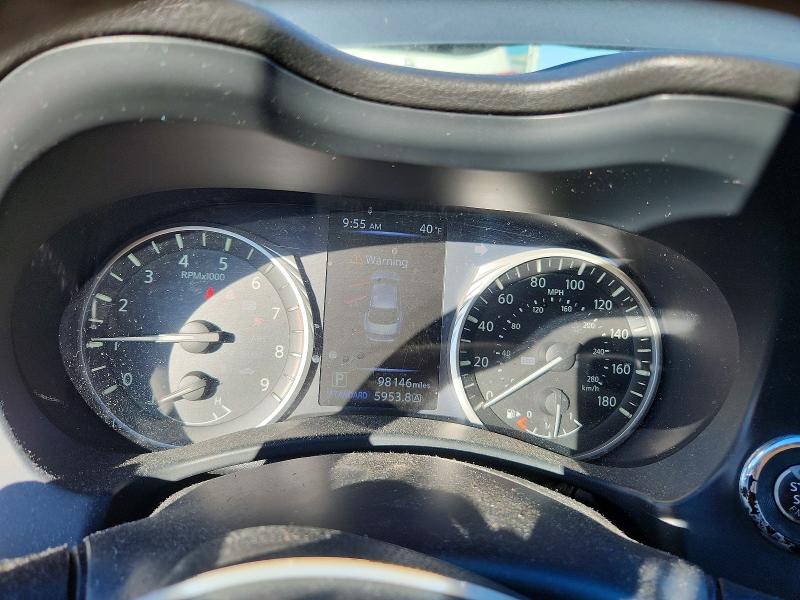 Photo 9 from auction – 2018 INFINITI Q50 LUXE with VIN JN1EV7AR1JM443025