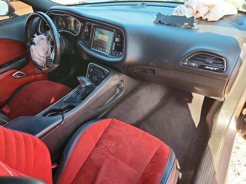 Photo 8 from auction – 2016 DODGE CHALLENGER with VIN 2C3CDZDJXGH236870