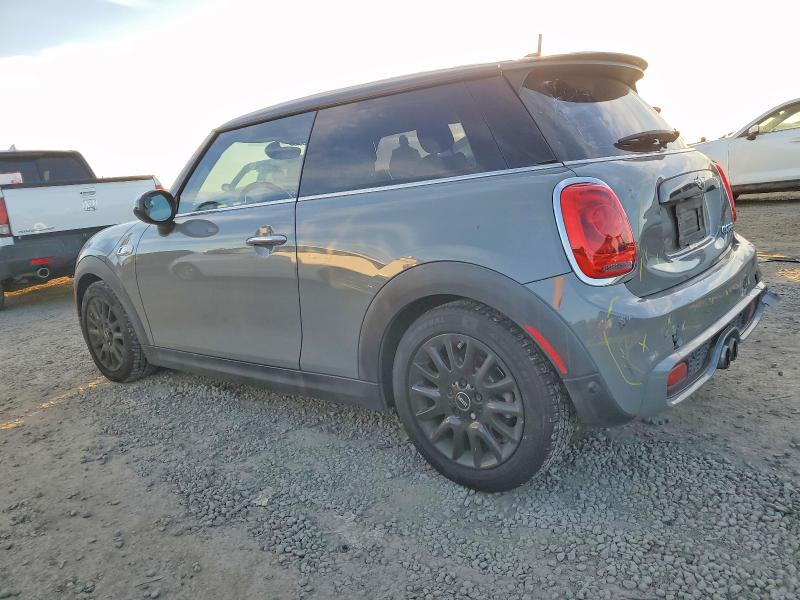 Photo 2 from auction – 2017 MINI COOPER S with VIN WMWXP7C38H2A45602