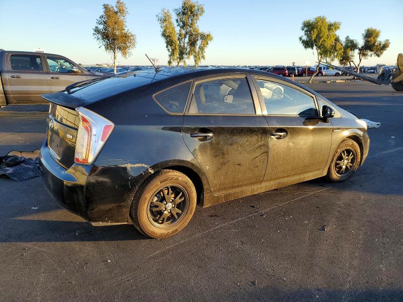 Photo 3 from auction – 2013 TOYOTA PRIUS with VIN JTDKN3DU0D5659259