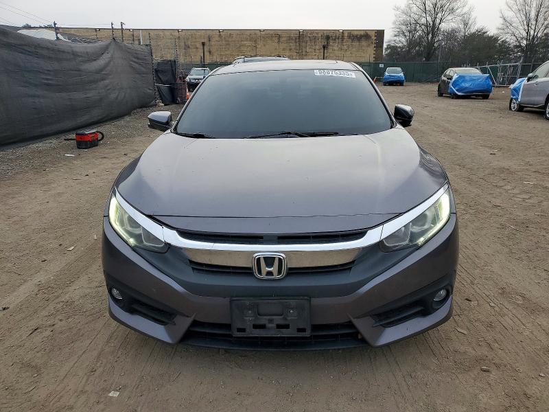 Photo 5 from auction – 2016 HONDA CIVIC with VIN 2HGFC1F30GH634425