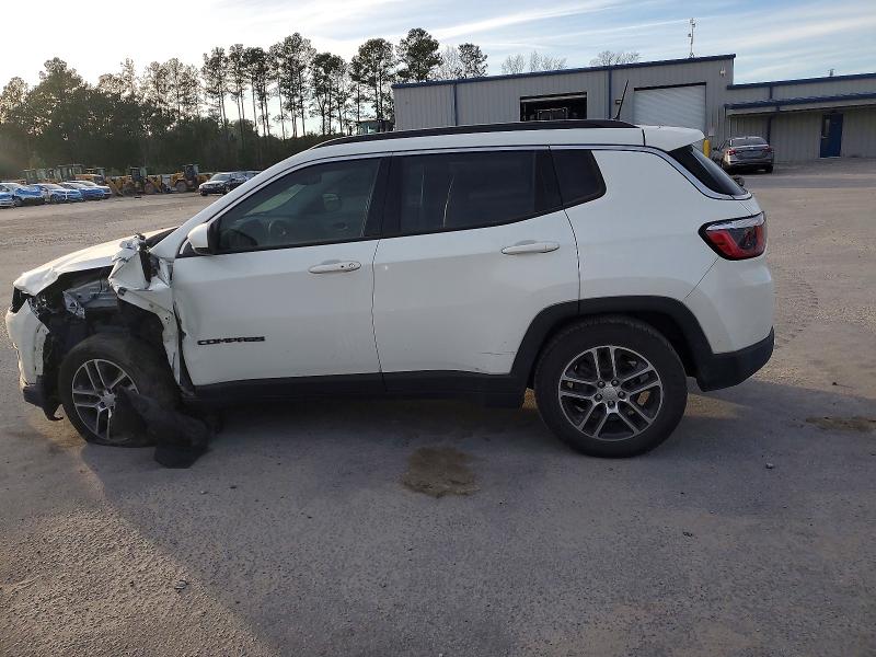 Photo 2 from auction – 2019 JEEP COMPASS LA with VIN 3C4NJCBB9KT706490
