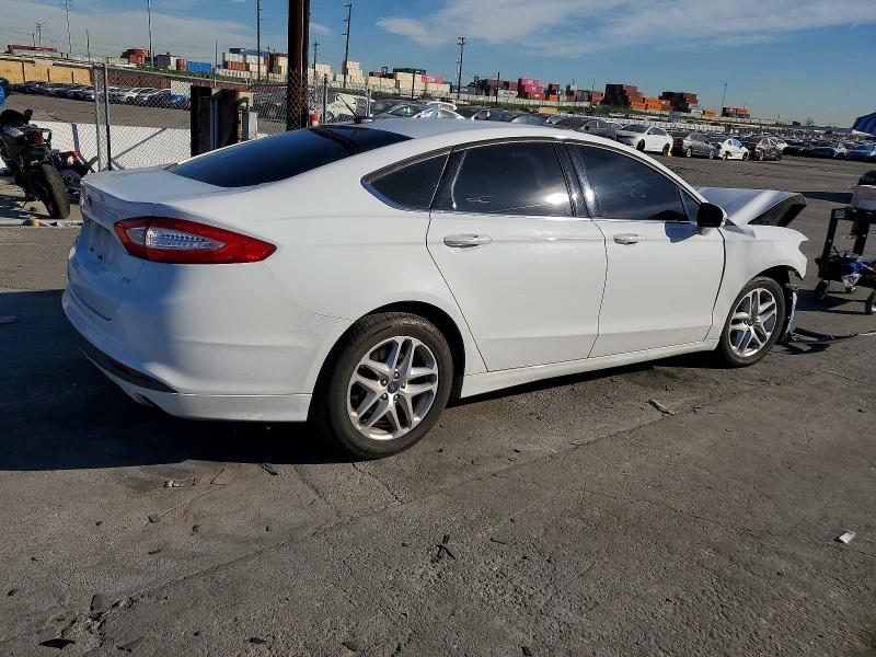 Photo 3 from auction – 2015 FORD FUSION SE with VIN 3FA6P0H73FR296122