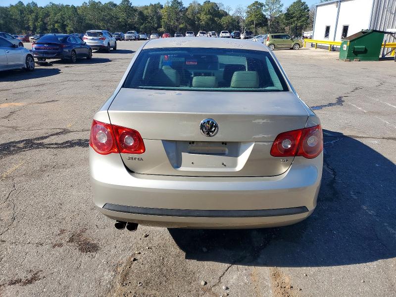 Photo 6 from auction – 2006 VOLKSWAGEN JETTA 2.5 with VIN 3VWRF71K16M648464