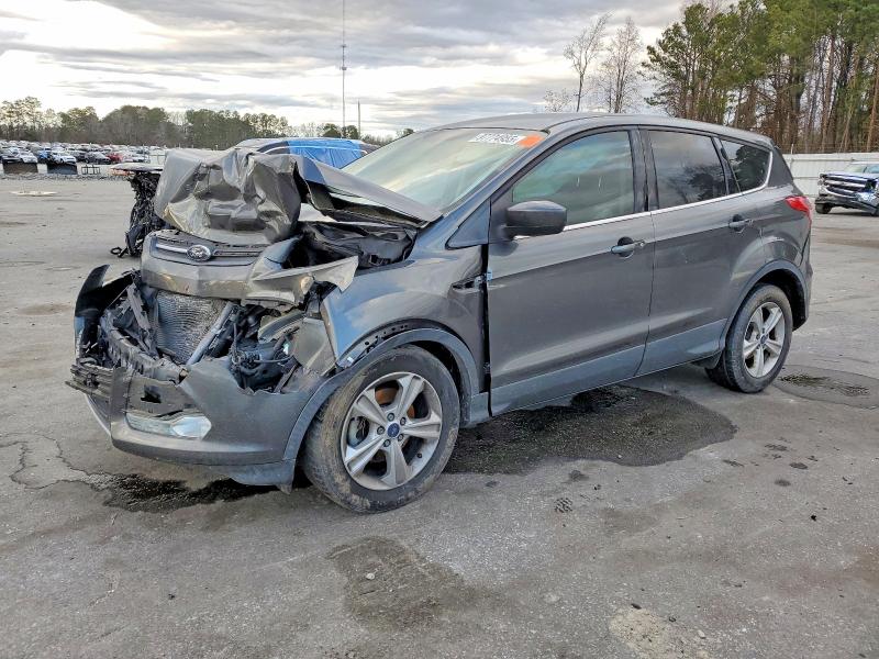FORD ESCAPE SE 2016 with VIN 1FMCU0G72GUB71075 - Photo from auction