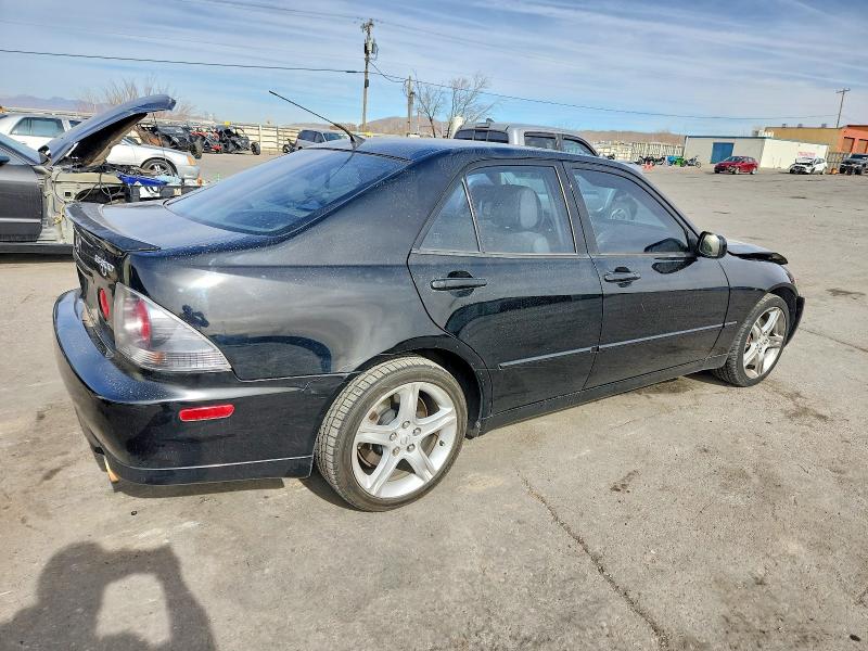 Photo 3 from auction – 2004 LEXUS IS 300 with VIN JTHBD192340094077