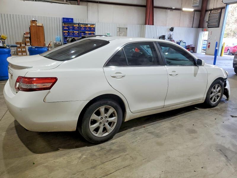 Photo 3 from auction – 2010 TOYOTA CAMRY BASE with VIN 4T4BF3EK6AR042932