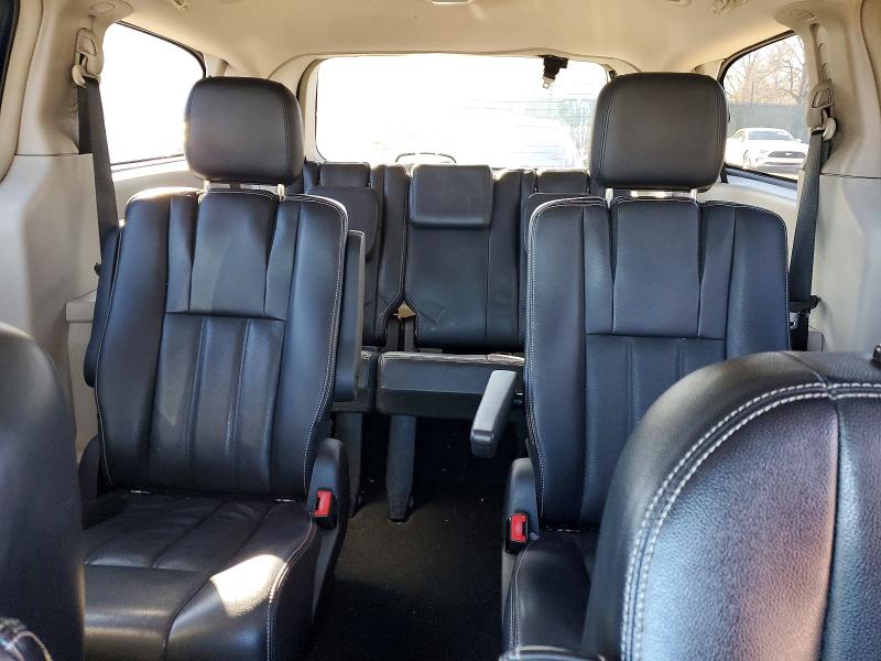 Photo 10 from auction – 2012 CHRYSLER TOWN & COU with VIN 2C4RC1BG9CR386734