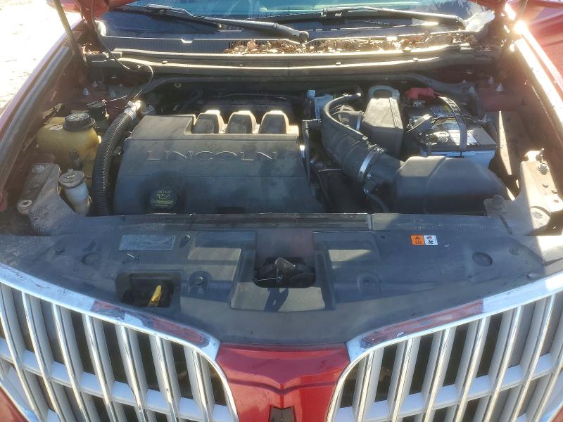 Photo 11 from auction – 2011 LINCOLN MKT with VIN 2LMHJ5FR2BBJ54682