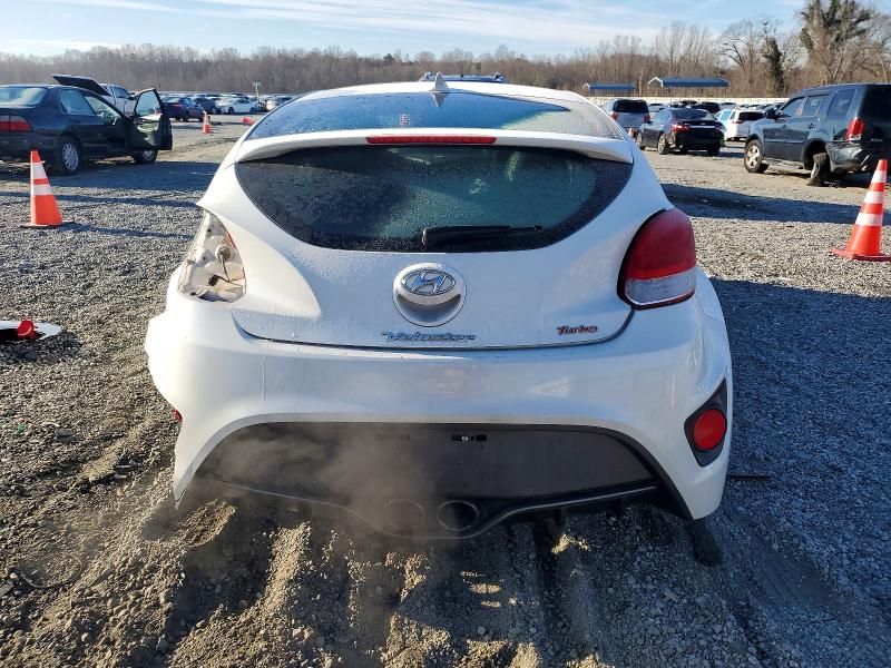 Photo 6 from auction – 2013 HYUNDAI VELOSTER T with VIN KMHTC6AE6DU150724