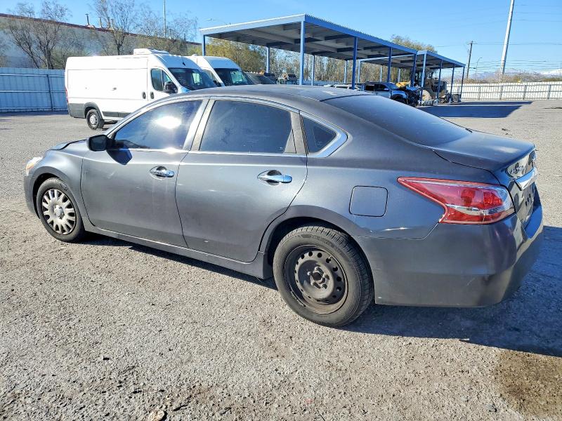 Photo 2 from auction – 2013 NISSAN ALTIMA 2.5 with VIN 1N4AL3AP2DN476404
