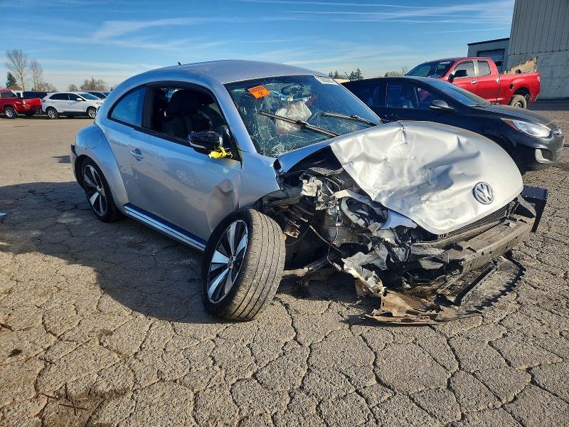 Photo 4 from auction – 2012 VOLKSWAGEN BEETLE TUR with VIN 3VW4A7AT2CM634943