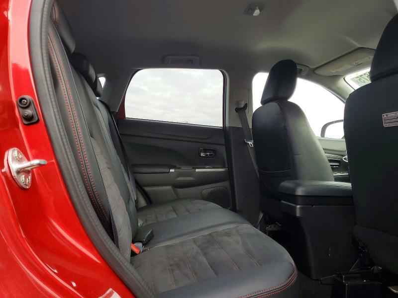 Photo 11 from auction – 2018 MITSUBISHI OUTLANDER with VIN JA4AP3AW6JZ011001