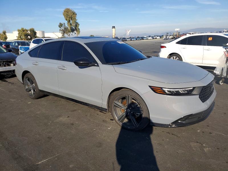 Photo 4 from auction – 2024 HONDA ACCORD with VIN 1HGCY2F70RA079989