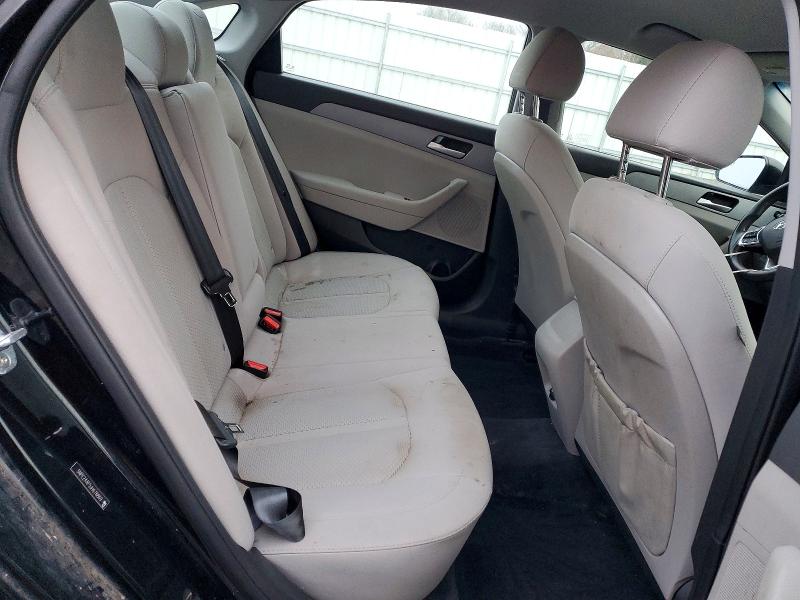 Photo 10 from auction – 2018 HYUNDAI SONATA with VIN 5NPE24AF5JH678869