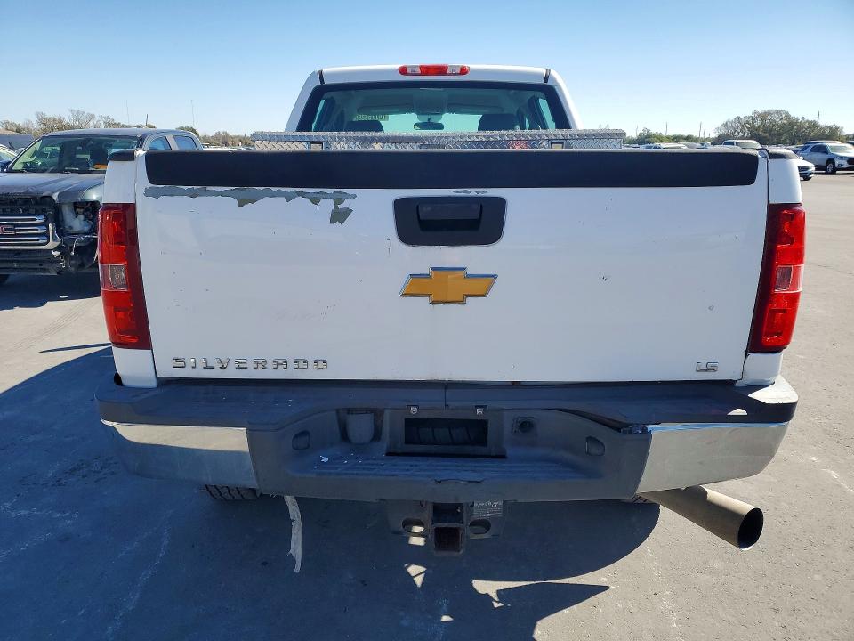 Zdjęcie 6 z aukcji – 2014 CHEVROLET SILVERADO z VIN 1GC1KVC81EF174791