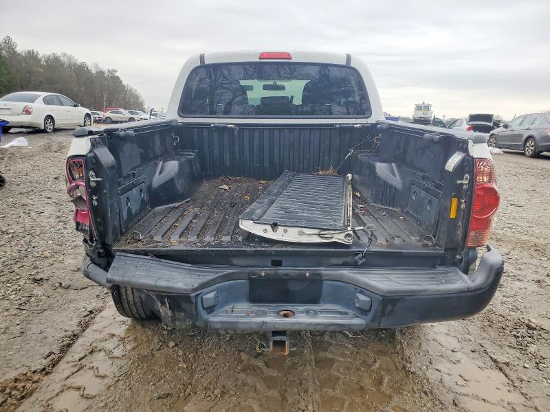 Photo 6 from auction – 2014 TOYOTA TACOMA DOU with VIN 5TFLU4EN6EX094185