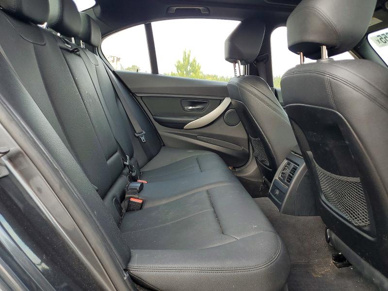 Photo 10 from auction – 2016 BMW 320 I with VIN WBA8E1G55GNT37916