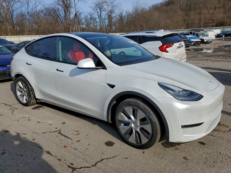 Photo 4 from auction – 2021 TESLA MODEL Y with VIN 5YJYGAEEXMF212291