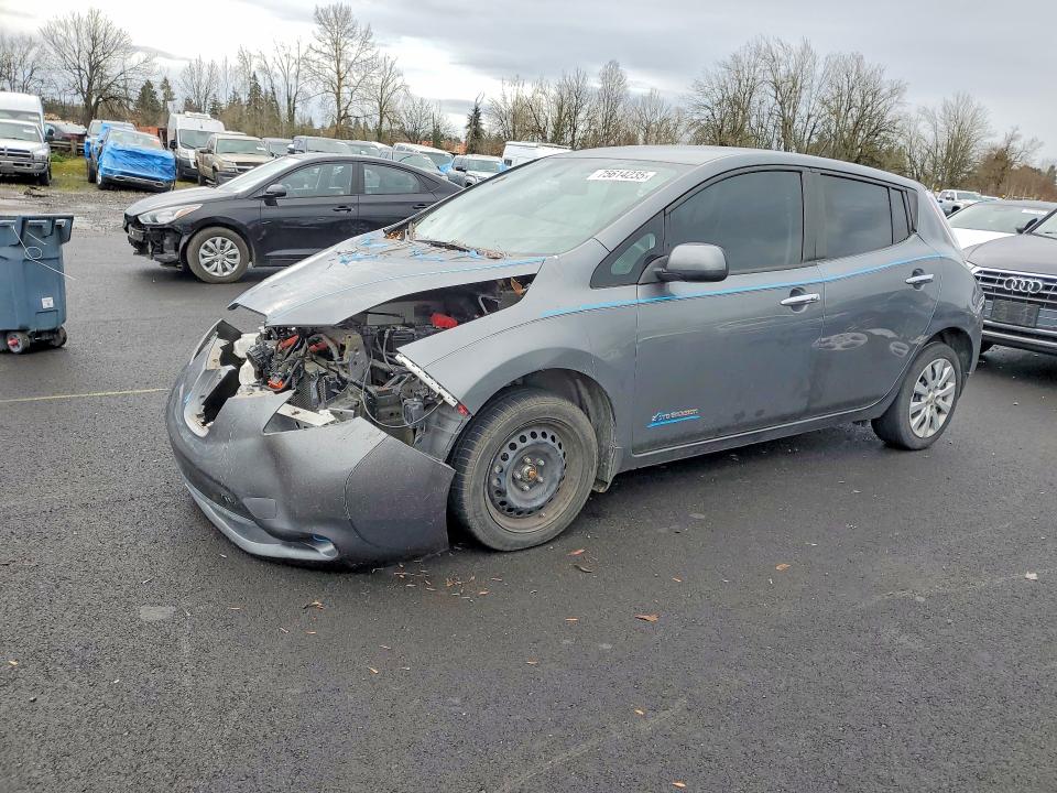 NISSAN LEAF S 2017 with VIN 1N4BZ0CP1HC302162 - Photo from auction