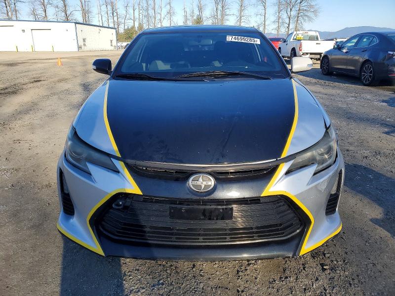 Photo 5 from auction – 2014 SCION TC with VIN JTKJF5C75E3080323
