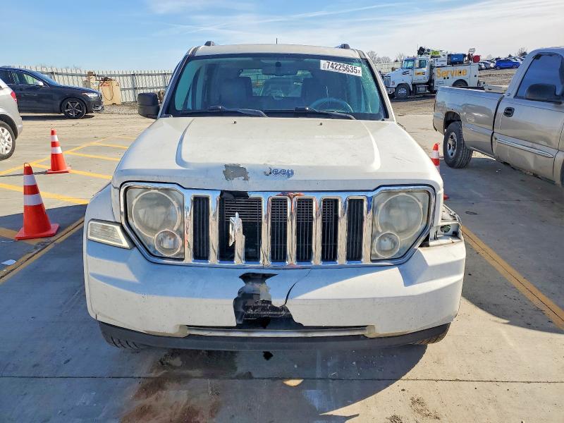 Photo 5 from auction – 2008 JEEP LIBERTY LI with VIN 1J8GN58K78W157058