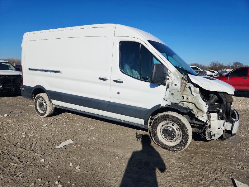 Photo 4 from auction – 2018 FORD TRANSIT T- with VIN 1FTYR2CM8JKA17248