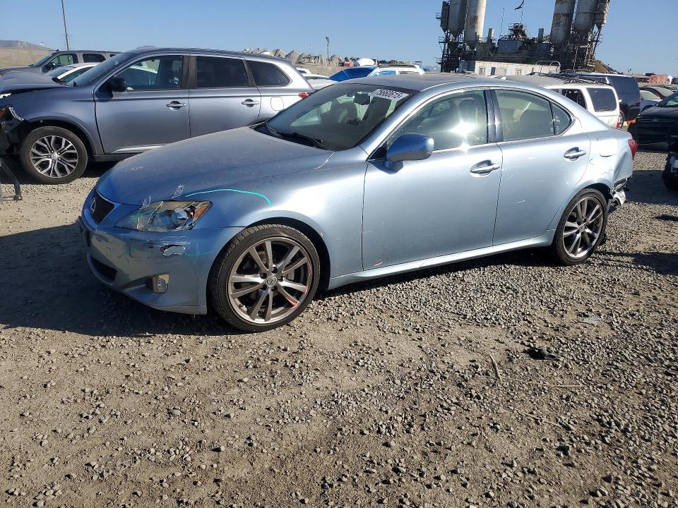 LEXUS IS 2008 with VIN JTHBK262582062404 - Photo from auction