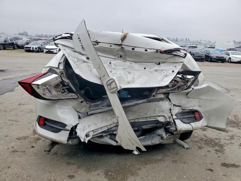 Photo 6 from auction – 2017 HONDA CIVIC EX with VIN 19XFC1F30HE213610