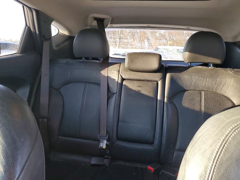 Photo 10 from auction – 2011 HYUNDAI TUCSON GLS with VIN KM8JUCAC5BU295249