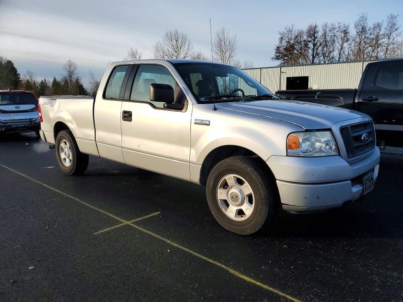 Photo 4 from auction – 2004 FORD F150 with VIN 1FTRX12W84NB84218