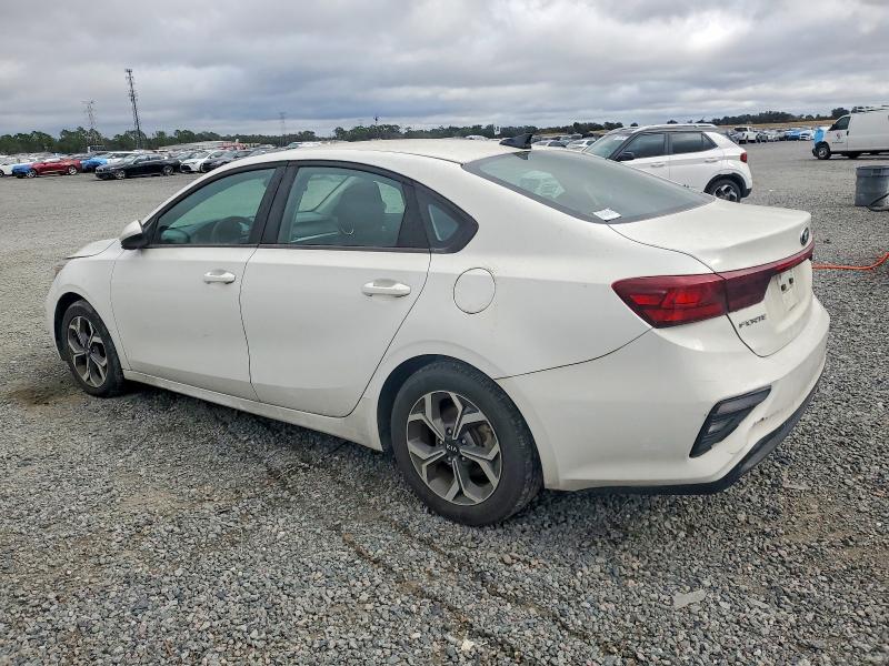 Photo 2 from auction – 2020 KIA FORTE FE with VIN 3KPF24AD0LE198815