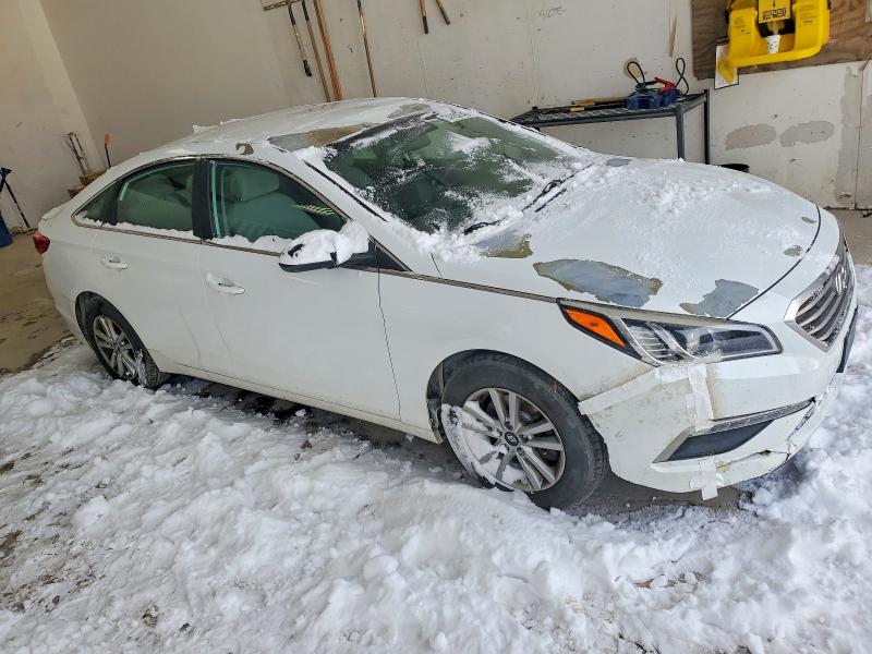 Photo 4 from auction – 2015 HYUNDAI SONATA SE with VIN 5NPE24AF0FH219210