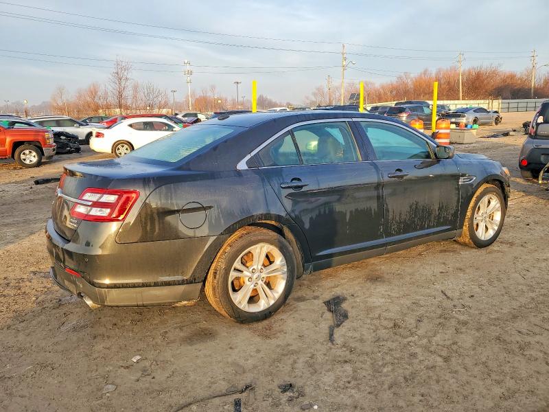 Photo 3 from auction – 2013 FORD TAURUS SEL with VIN 1FAHP2E81DG144314