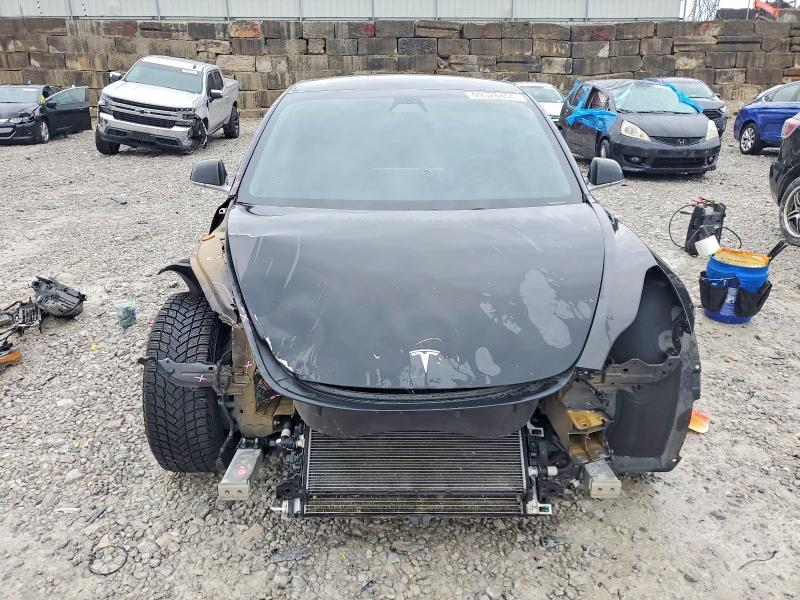 Photo 5 from auction – 2018 TESLA MODEL 3 with VIN 5YJ3E1EA2JF039813