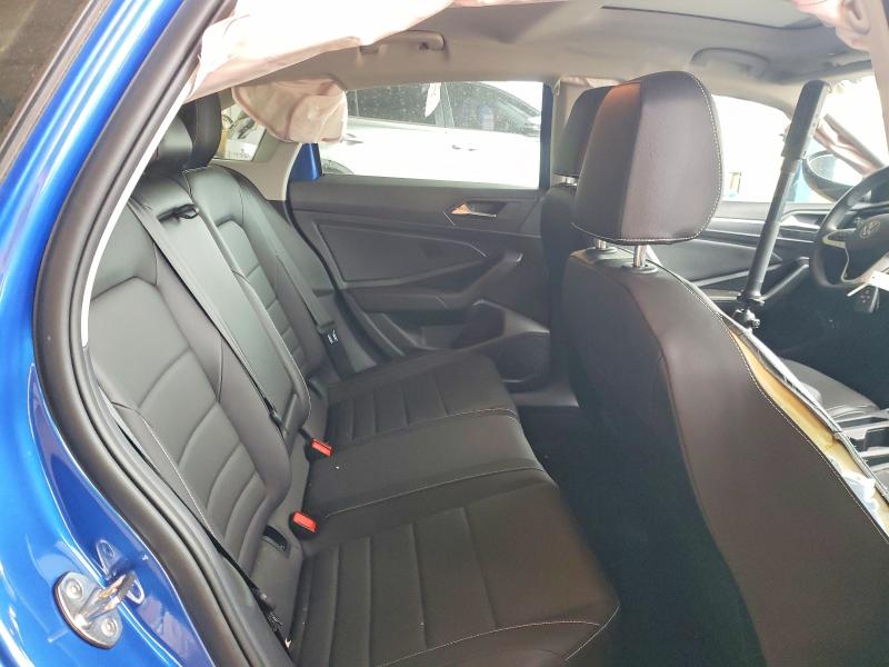 Photo 10 from auction – 2023 VOLKSWAGEN JETTA SE with VIN 3VW7M7BU1PM040264