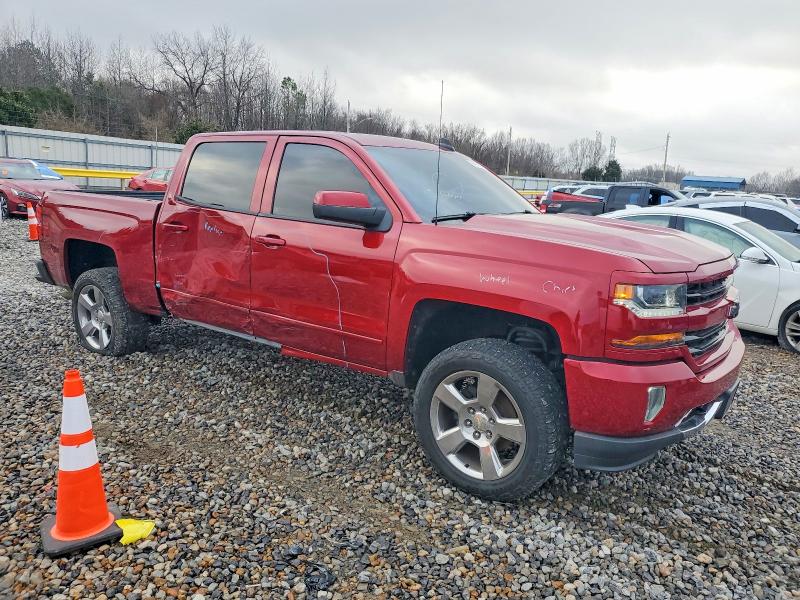 Photo 4 from auction – 2018 CHEVROLET SILVERADO with VIN 3GCUKREC3JG302480
