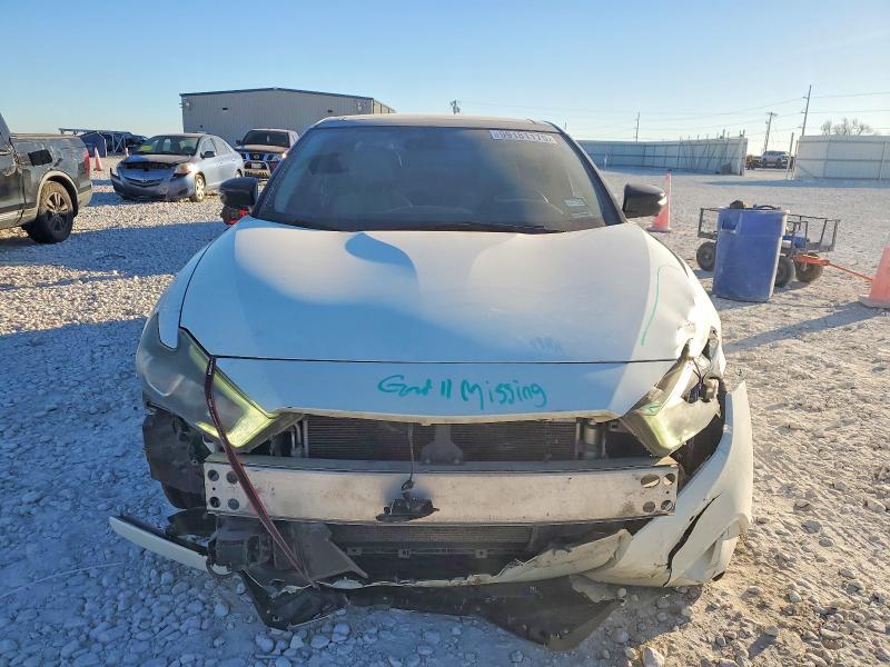 Photo 5 from auction – 2017 NISSAN MAXIMA 3.5 with VIN 1N4AA6AP4HC456230