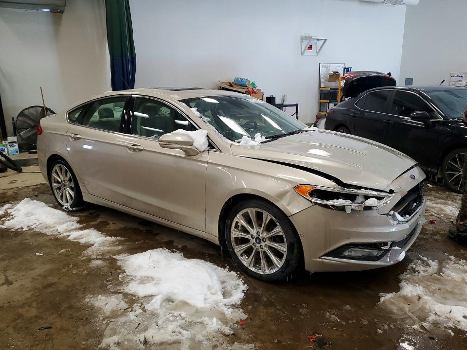 Photo 4 from auction – 2017 FORD FUSION with VIN 3FA6P0K90HR184150