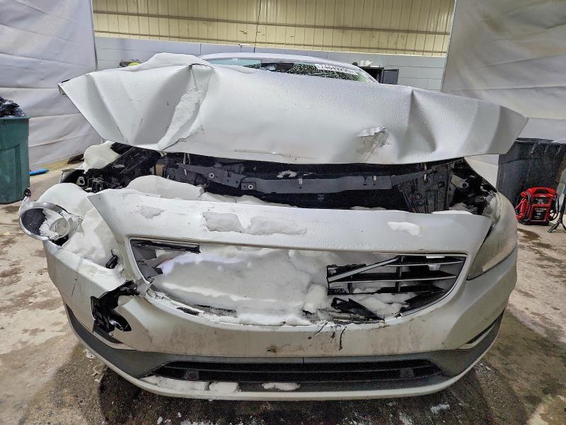 Photo 5 from auction – 2018 VOLVO S60 INSCRI with VIN LYV402TK9JB166368