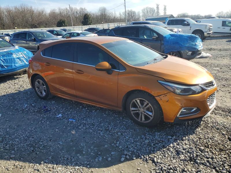 Photo 4 from auction – 2017 CHEVROLET CRUZE LT with VIN 3G1BE6SM5HS571297