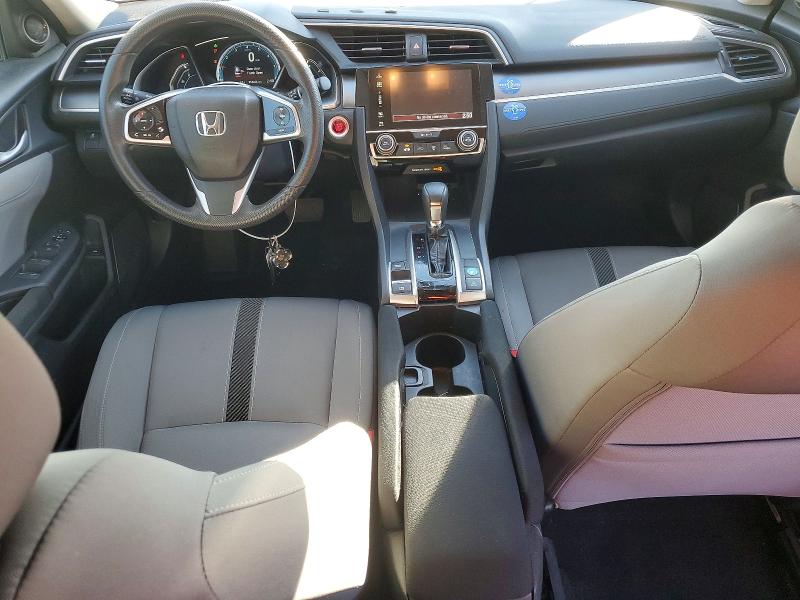 Photo 8 from auction – 2017 HONDA CIVIC EX with VIN 19XFC2F78HE230812