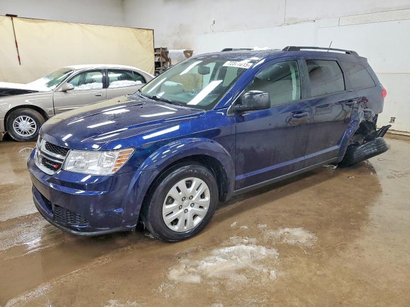 DODGE JOURNEY SE 2017 with VIN 3C4PDDAG8HT583910 - Photo from auction