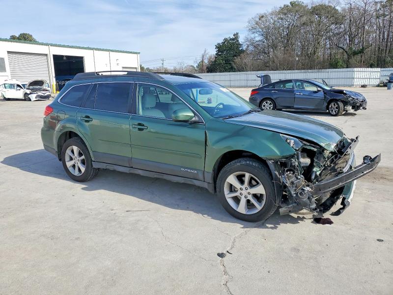 Photo 4 from auction – 2013 SUBARU OUTBACK 2. with VIN 4S4BRCKC6D3282930